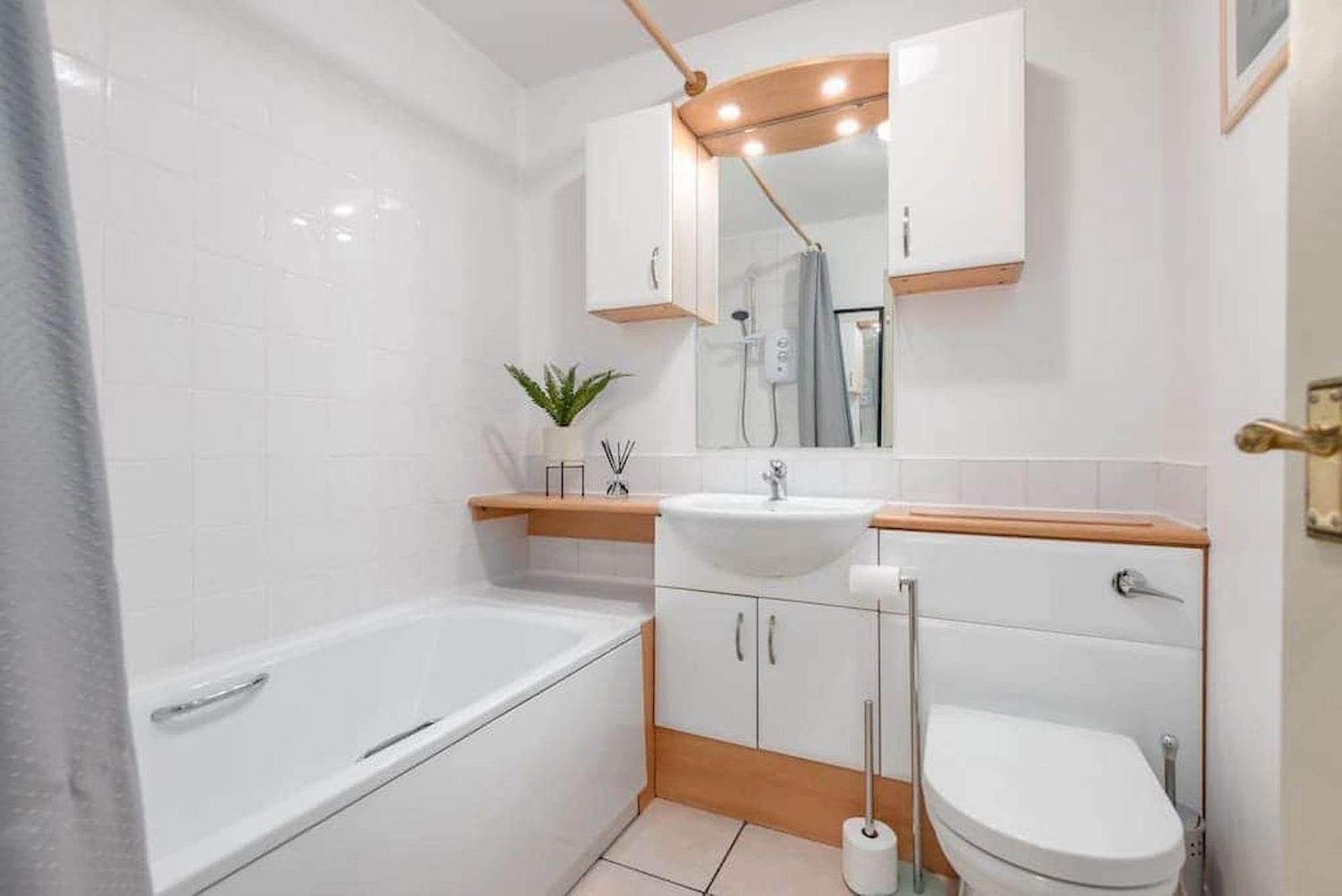 Castle Loft Apartment เซนต์แอนดรูว์ ภายนอก รูปภาพ